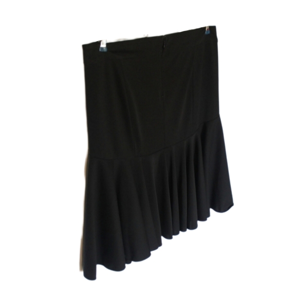 Women's Michael Kors Ruffle Skirt - Picture 3 of 15